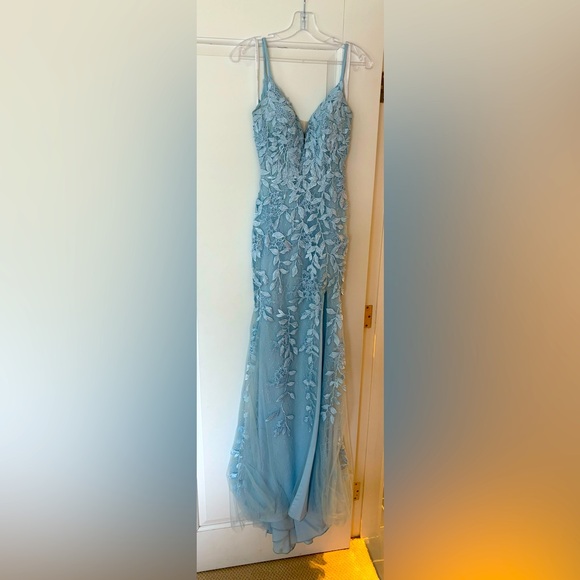 AMARRA Prom dress Size 2 -soft blue color with floral rhinestone & slit detail - Picture 5 of 10